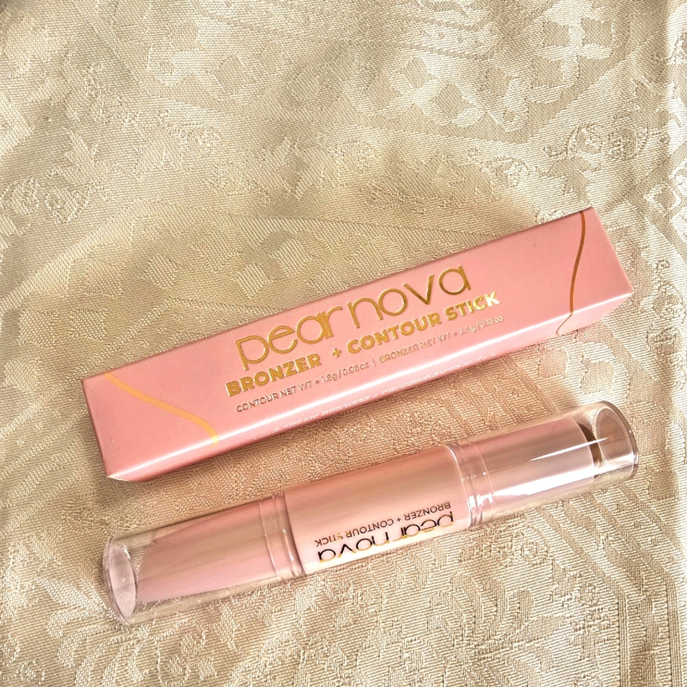 NEW! Pear Nova Bronzer + Contour Stick in Tan 1.8 g
